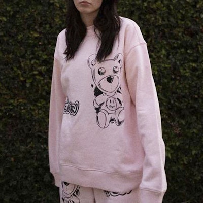Drew House FW21 Theodore Sketch Crewneck Pink Sweater Teddy Print Unisex. DR-FW21-008 Details for Drew House FW21 Theodore Sketch Crewneck Pink Sweater Teddy Print Unisex. DR-FW21-008