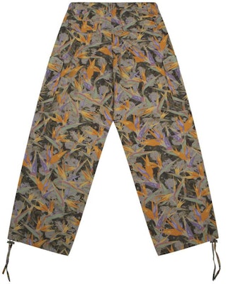 Drew House FW22 Seluar Kargo Camouflage Uniseks Loose Fit. DR-FW22-06 Lookbook Drew House FW22 Seluar Kargo Camouflage Uniseks Loose Fit. DR-FW22-06