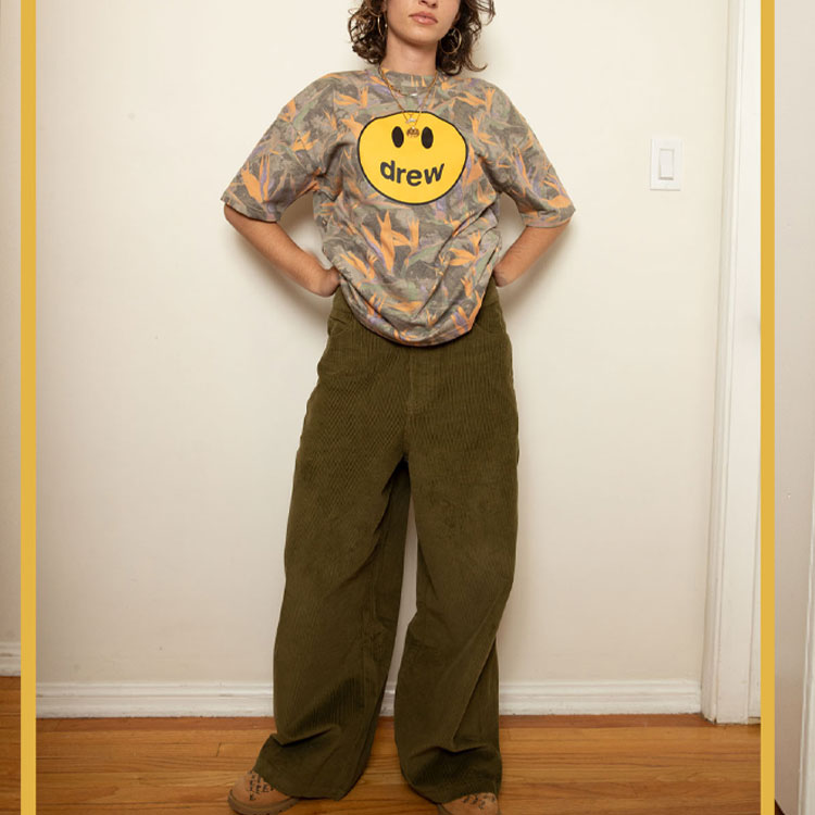 Purchase Seluar Drew House FW22 Olive Corduroy Wide Leg Carpenter Unisex Gaya Retro Kasual. DR-FW22-082