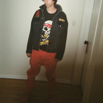 Drew House Jaket Denim Kartun Logo Skull Unisex Hitam. DR-SS21-48 Purchase Drew House Jaket Denim Kartun Logo Skull Unisex Hitam. DR-SS21-48