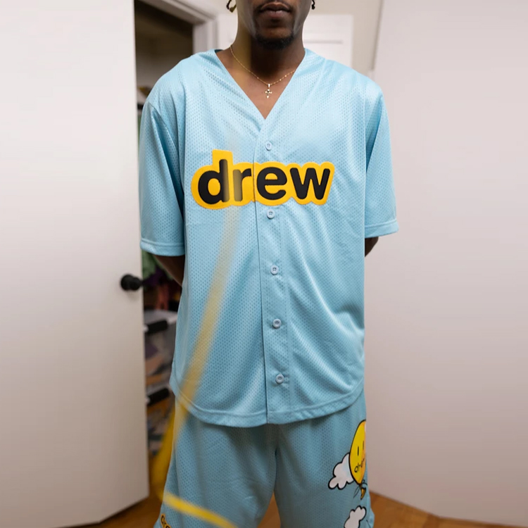 Shop ドリューハウス レターロゴ ブルー ユニセックス グラフィックTシャツ DH-M4381-SESB