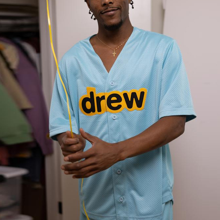 Details for ドリューハウス レターロゴ ブルー ユニセックス グラフィックTシャツ DH-M4381-SESB