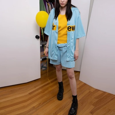 ドリューハウス レターロゴ ブルー ユニセックス グラフィックTシャツ DH-M4381-SESB Sizing ドリューハウス レターロゴ ブルー ユニセックス グラフィックTシャツ DH-M4381-SESB