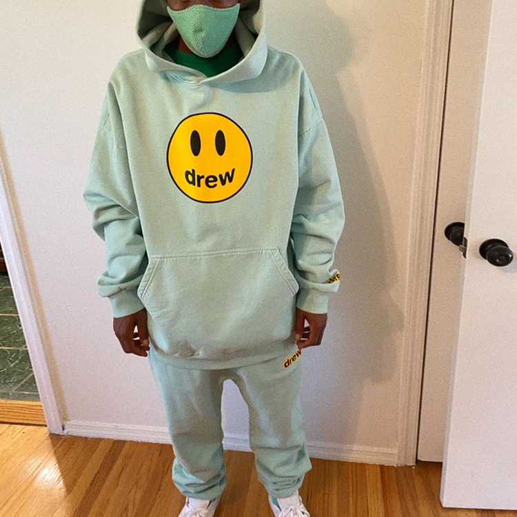 Lookbook Drew House Logo Sweater Unisex Seluar Knit Hijau Pudina. DR-SS20-93