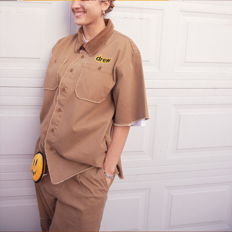 Purchase Baju Unisex Drew House Logo Vintage Sulaman Coklat Gelap DR-SS20-82