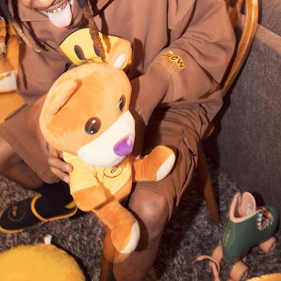 Drew House Mascot Deconstructed Hoodie Brown Unisex Smiley Pullover Sweater. DR-SS22-152 Cheap Drew House Mascot Deconstructed Hoodie Brown Unisex Smiley Pullover Sweater. DR-SS22-152