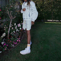Sizing Drew House Oversized Trucker Jacket Painted Indigo Unisex Light Blue Denim Jacket. DR-SS22-490
