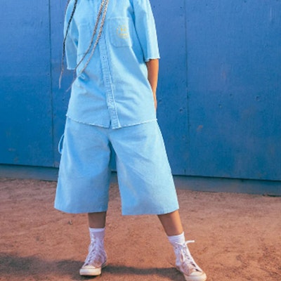 Drew House Pacific Blue Corduroy Carpenter Shorts Smiley Face SS22 Seluar Pendek. DR-SS22-956 Purchase Drew House Pacific Blue Corduroy Carpenter Shorts Smiley Face SS22 Seluar Pendek. DR-SS22-956