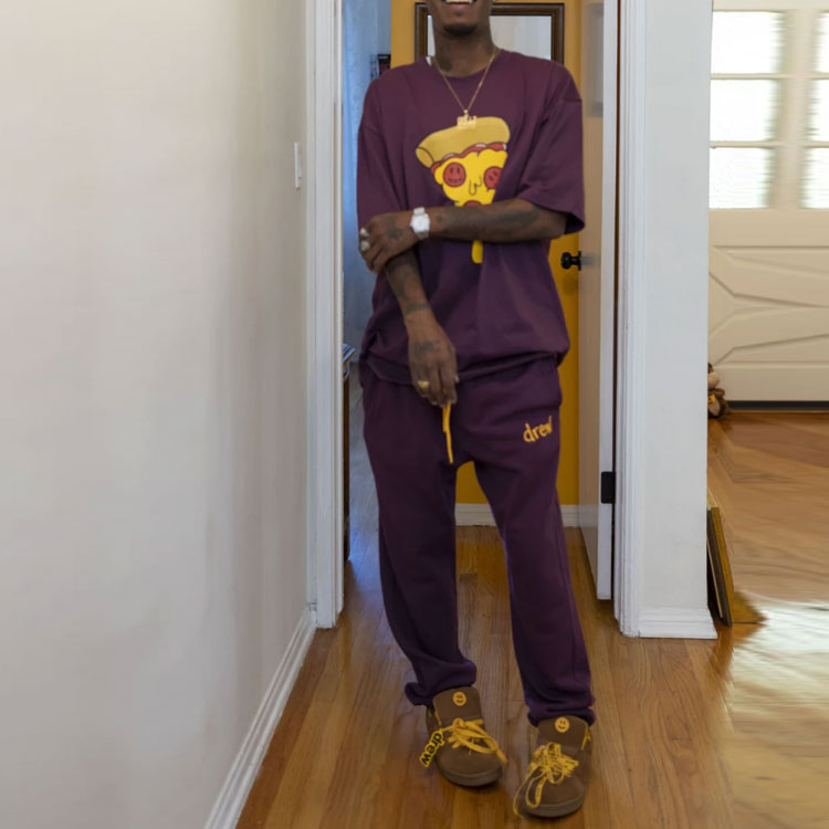 Sizing Drew House 涂鸦logo浆果色针织男女同款休闲裤. DR-FW21-085