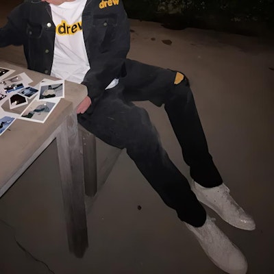 드류 하우스 스마일리 로고 빈티지 블랙 잉크 염색 유니섹스 청바지 DR-SS20-014 Purchase 드류 하우스 스마일리 로고 빈티지 블랙 잉크 염색 유니섹스 청바지 DR-SS20-014