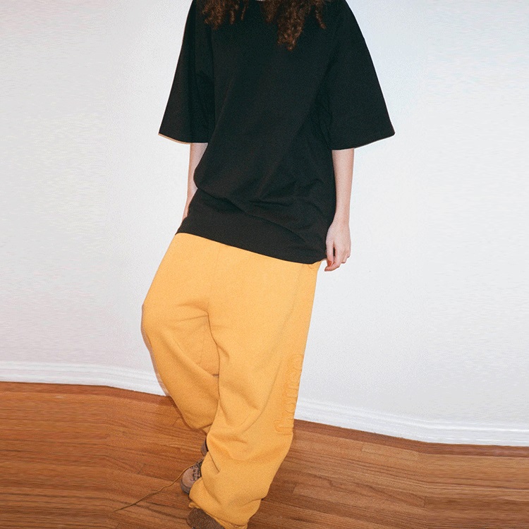 Shop Drew House 金黃直筒運動褲 Skidoodle 男女休閒長褲 DR-SS22-140