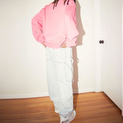 Drew House 笑臉 SS22 塗鴉吉祥物熱粉色長袖男女款衛衣 DR-SS22-156 Sizing Drew House 笑臉 SS22 塗鴉吉祥物熱粉色長袖男女款衛衣 DR-SS22-156