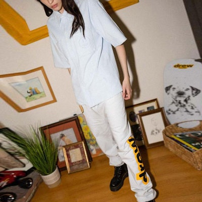 Drew House Smiley Kemeja Corduroy Baby Blue Unisex - Rekaan Poket Logo Smiley. DR-SS21-121 3