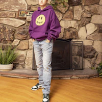 Shop Drew House Smiley 復古直筒牛仔褲 男女同款 洗舊藍色 DR-FW20-99
