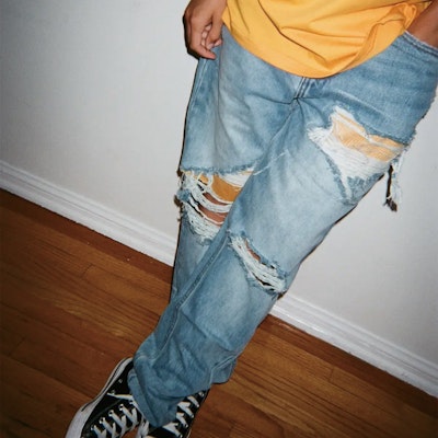 Drew House Smiley Siri Unisex Mini Drew Jeans Lusuh Indigo Vintage DR-SS20-011 Shop Drew House Smiley Siri Unisex Mini Drew Jeans Lusuh Indigo Vintage DR-SS20-011