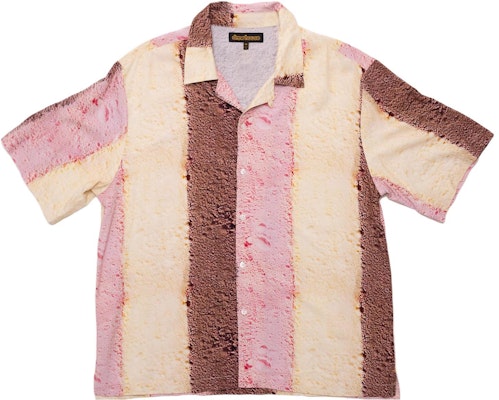 Drew House Smiley SS22 Kemeja Jalur Merah Jambu Lengan Pendek Unisex. DR-SS22-308 Lookbook Drew House Smiley SS22 Kemeja Jalur Merah Jambu Lengan Pendek Unisex. DR-SS22-308