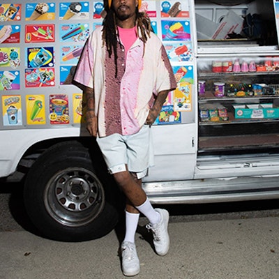 Drew House Smiley SS22 Kemeja Jalur Merah Jambu Lengan Pendek Unisex. DR-SS22-308 Sizing Drew House Smiley SS22 Kemeja Jalur Merah Jambu Lengan Pendek Unisex. DR-SS22-308