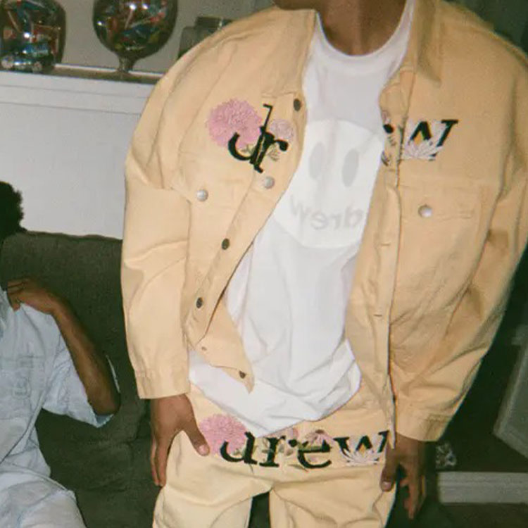 Purchase 드루하우스 SS21 꽃 트러커 자켓 워시드 탠저린 옐로우 유니섹스 데님 자켓. DR-SS21-115