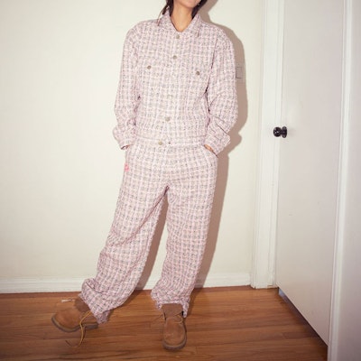 드류 하우스 SS22 핑크 부클 릴랙스 핏 치노 팬츠 유니섹스 캐주얼웨어. DR-SS22-445 Cheap 드류 하우스 SS22 핑크 부클 릴랙스 핏 치노 팬츠 유니섹스 캐주얼웨어. DR-SS22-445