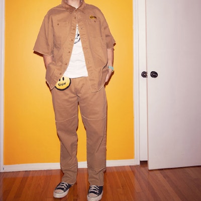 Drew House Seluar Kargo Unisex Huruf Sulam Vintage Coklat Gelap DR-SS20-80 Details for Drew House Seluar Kargo Unisex Huruf Sulam Vintage Coklat Gelap DR-SS20-80