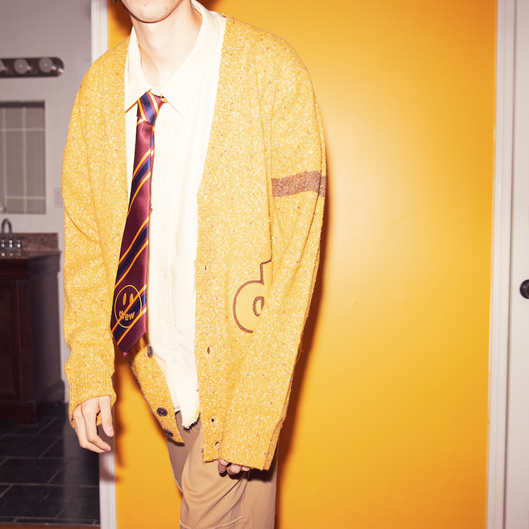 Sizing Drew House Varsity Logo Cardigan Unisex Sweater Kuning Gula-Gula. DR-SS20-81