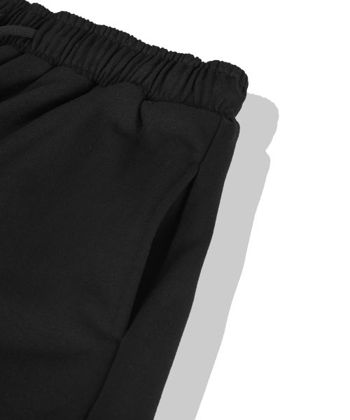 Sizing DRIX Maxi Wide Sweat Bermuda Shorts_Black DRSPT03BK