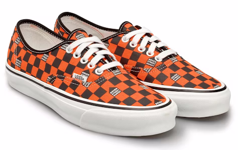 반스 DSM x 볼트 플로로 레벨리온 OG 어센틱 LX '오렌지 블랙 화이트' VN0A4BV95B5 Lookbook 반스 DSM x 볼트 플로로 레벨리온 OG 어센틱 LX '오렌지 블랙 화이트' VN0A4BV95B5