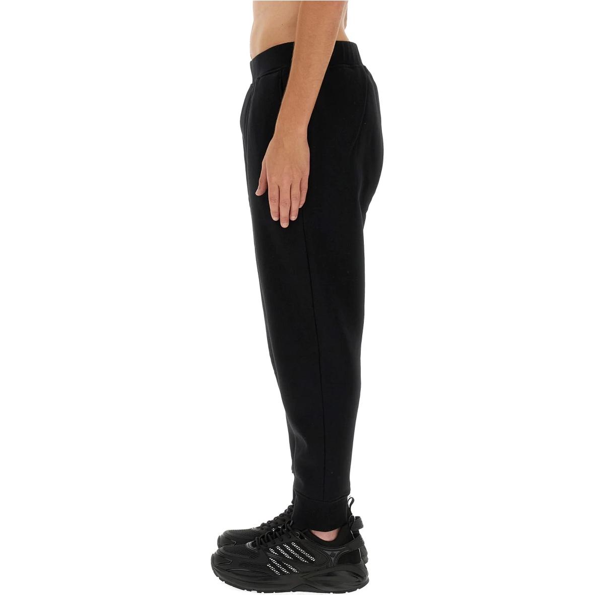 Shop DSQUARED2 黑色彈性腰帶基本款運動長褲 S74KB0932D25006-900