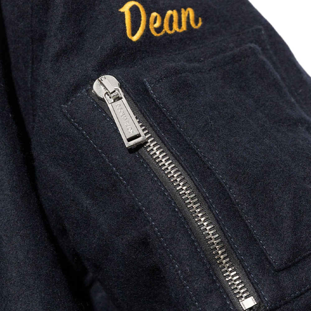 Sizing DSQUARED2 Jaket Hitam Oversized Ritsleting Motif Huruf Lengan Panjang. S71AN0563S44216-477