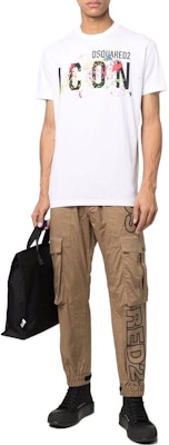 DSQUARED2 ペイントスプラッター ロゴ 半袖 Tシャツ. S79GC0052S23009-100 Shop DSQUARED2 ペイントスプラッター ロゴ 半袖 Tシャツ. S79GC0052S23009-100