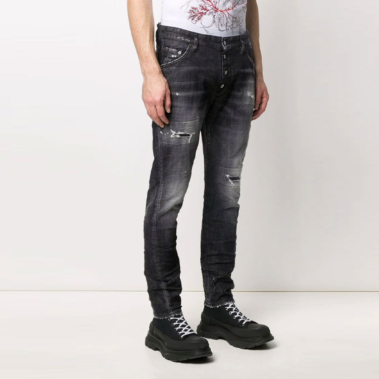 Shop DSQUARED2 男士修身破洞牛仔裤 S74LB0782S30357-900