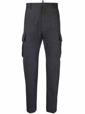 DSQUARED2 FW21 Celana Kasual Tapered Warna Solid Abu Gelap S74KB0558S52997-860 Order DSQUARED2 FW21 Celana Kasual Tapered Warna Solid Abu Gelap S74KB0558S52997-860