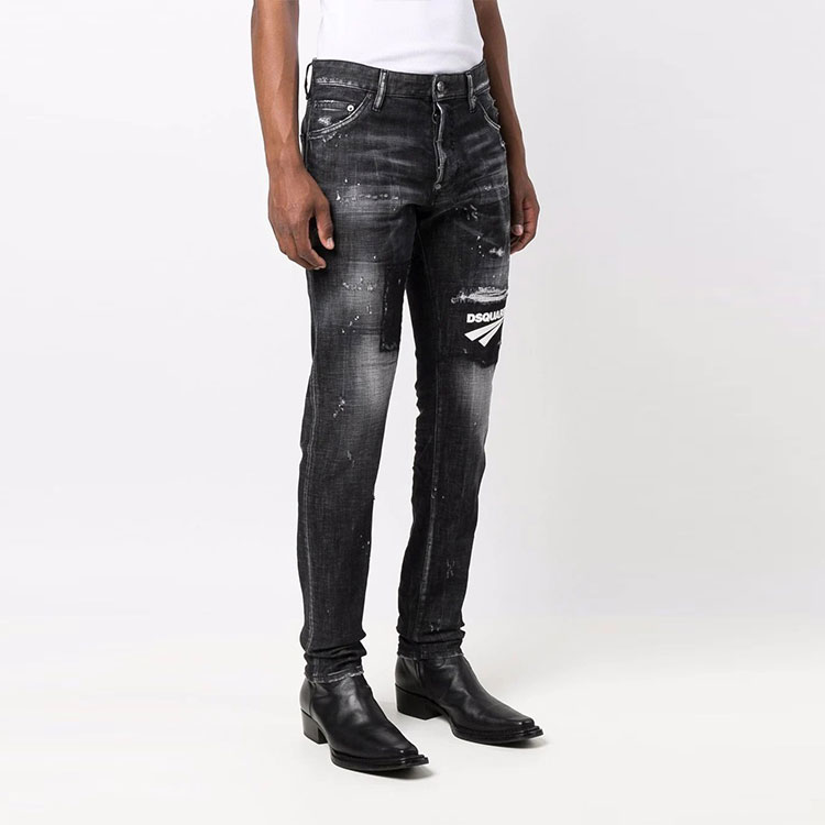 DSQUARED2 FW21 Distressed Logo Patch Jeans Black  Denim. S74LB0983S30357-900 圖 5