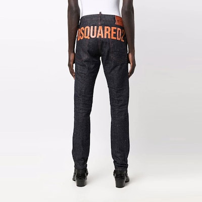 ディースクエアード2 FW21 ロゴプリント ブラック デニムジーンズ ブラック S74LB0948S30485-470 Shop ディースクエアード2 FW21 ロゴプリント ブラック デニムジーンズ ブラック S74LB0948S30485-470