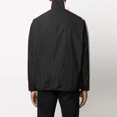 DSQUARED2 FW21 男士黑色拼色标志印花防风夹克 S74AM1209S47858-900 Shop DSQUARED2 FW21 男士黑色拼色标志印花防风夹克 S74AM1209S47858-900