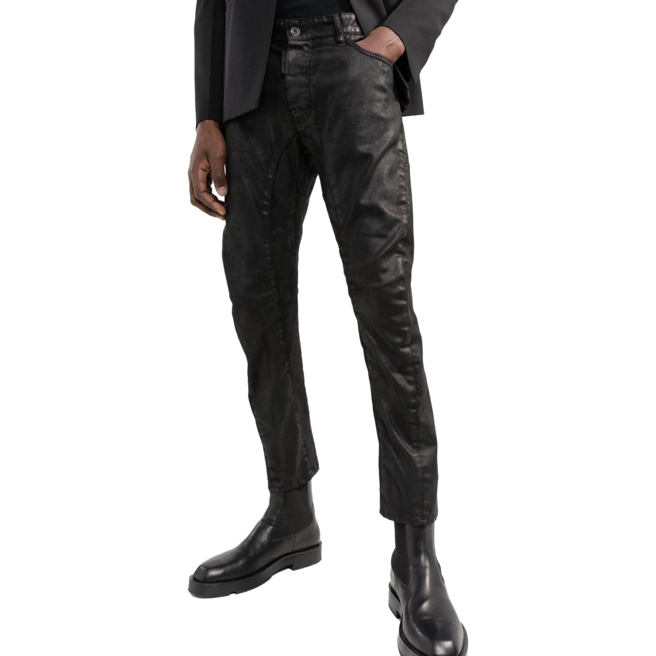 Purchase DSQUARED2 FW22 涂层修身黑色牛仔裤 后背Logo贴牌设计. S71LB1093S30834-900