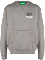 Dsquared2 FW22 Logo Print Pocket Crewneck Sweatshirt Grey S78GU0064S25568854 Dsquared2 FW22 Logo Print Pocket Crewneck Sweatshirt Grey S78GU0064S25568854