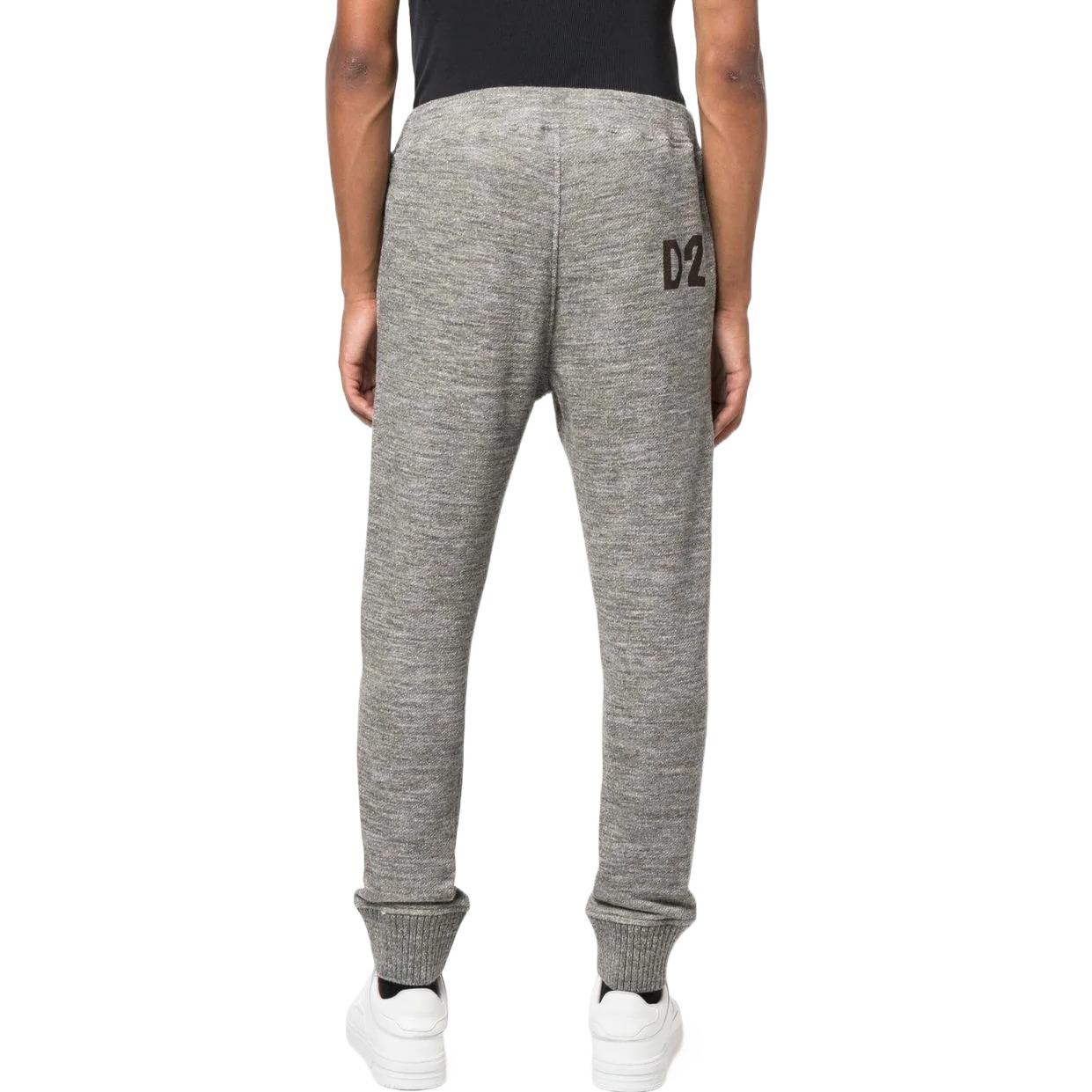 Shop DSQUARED2 FW22 純色標誌印花針織運動長褲 灰色男款 S74KB0689S25147-854M