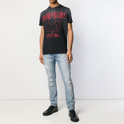 DSQUARED2 渐变标志印花圆领T恤 黑色 S71GD0830S21600-900 Lookbook DSQUARED2 渐变标志印花圆领T恤 黑色 S71GD0830S21600-900