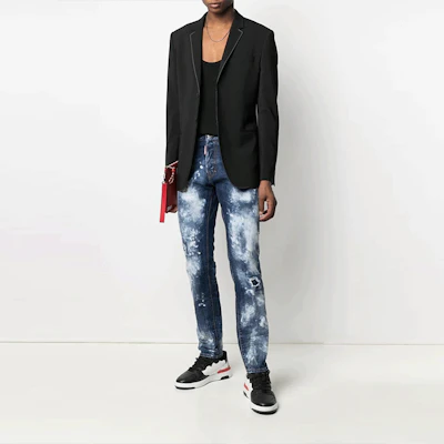 DSQUARED2 SS21 Acid Wash Straight Jeans Men’s Blue S71LB0913S30309-470 Lookbook DSQUARED2 SS21 Acid Wash Straight Jeans Men’s Blue S71LB0913S30309-470