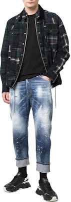 DSQUARED2 春夏系列 蓝色水洗破洞牛仔裤 带徽标贴布和拉链细节 S74LB1094S30789-470 Lookbook DSQUARED2 春夏系列 蓝色水洗破洞牛仔裤 带徽标贴布和拉链细节 S74LB1094S30789-470