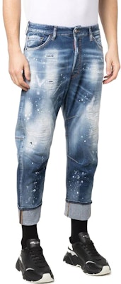 DSQUARED2 春夏系列 蓝色水洗破洞牛仔裤 带徽标贴布和拉链细节 S74LB1094S30789-470 Shop DSQUARED2 春夏系列 蓝色水洗破洞牛仔裤 带徽标贴布和拉链细节 S74LB1094S30789-470