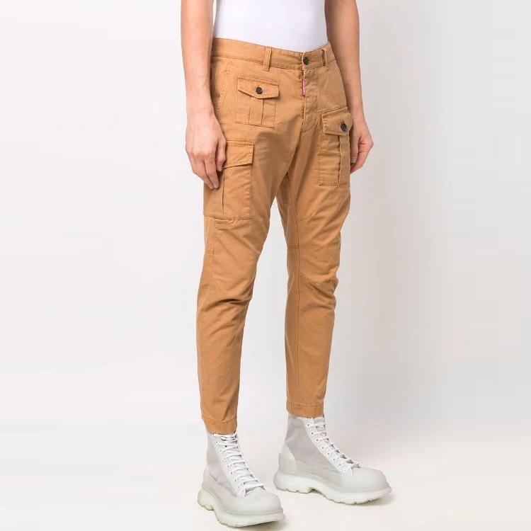 Shop DSQUARED2 SS22 Seluar Cargo Lurus dengan Zip. S74KB0633S41794-164