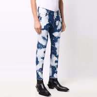 Shop DSQUARED2 SS22漂白涂漆牛仔裤 蓝色 S74LB1069S30342-470