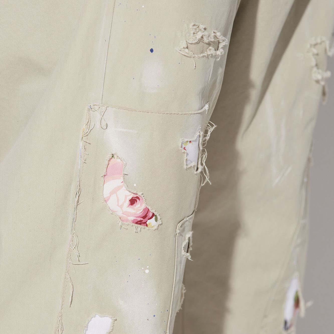 Details for DSQUARED2 SS22 男士卡其色破洞棉質斜紋休閒褲 S74KB0660S41794-800