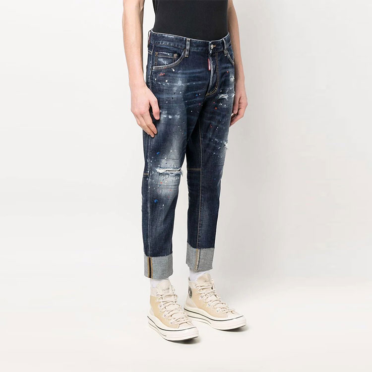 Purchase DSQUARED2 SS22 蓝色做旧喷漆牛仔裤. S74LB1050S30664-470