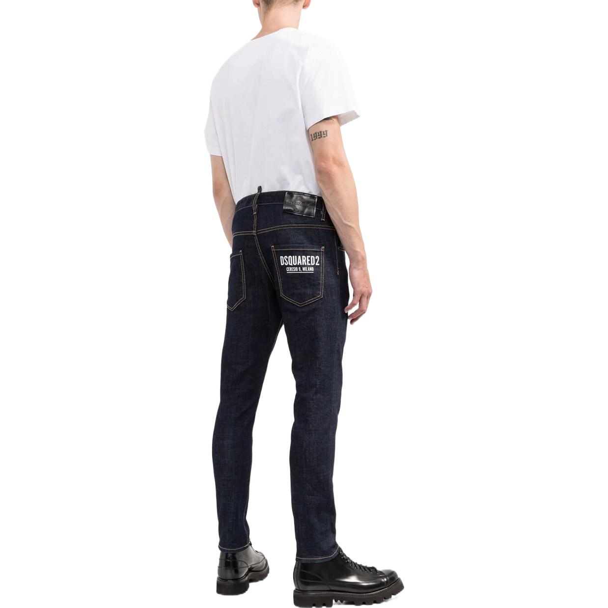 Shop DSQUARED2 SS22 男士蓝色修身版牛仔裤印花裤 S74LB1198S3066422-470