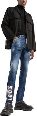 DSQUARED2 SS23 Logo Print Distressed Spray Paint Effect Jeans Men Blue. S79LA0051S30342-470 Lookbook DSQUARED2 SS23 Logo Print Distressed Spray Paint Effect Jeans Men Blue. S79LA0051S30342-470