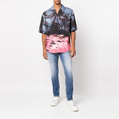 DSQUARED2 SS23 蓝色洗水修身牛仔裤 牛仔布 S74LB1276S30342-470 Lookbook DSQUARED2 SS23 蓝色洗水修身牛仔裤 牛仔布 S74LB1276S30342-470