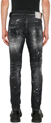 DSQUARED2 SS24 Celana Jeans Slim Fit Distressed Smoke Black Pria. S71LB1373S30503-900 Shop DSQUARED2 SS24 Celana Jeans Slim Fit Distressed Smoke Black Pria. S71LB1373S30503-900